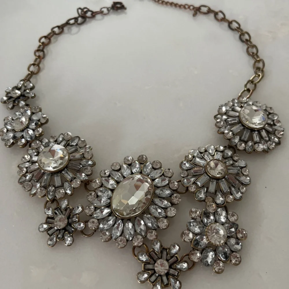 Statement necklace - Picture 2 of 4